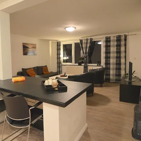 Ravishing Bungalow In Morbach Germany With Garden Сasa de vacaciones Hoxel