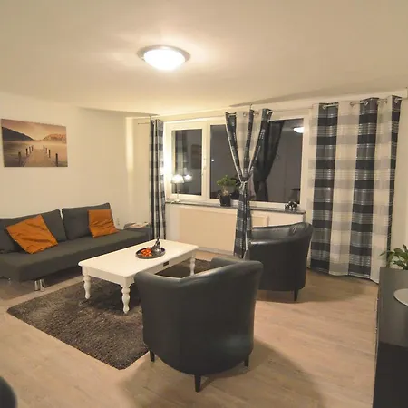 Ravishing Bungalow In Morbach Germany With Garden Сasa de vacaciones Hoxel